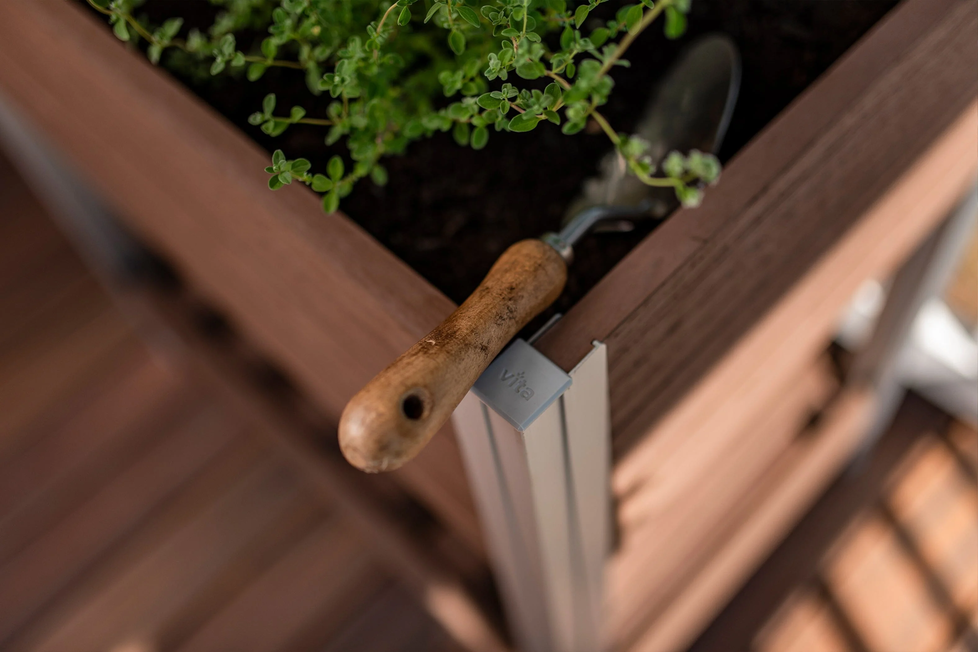 URBANA 22x35 Herb Farm - Image 4