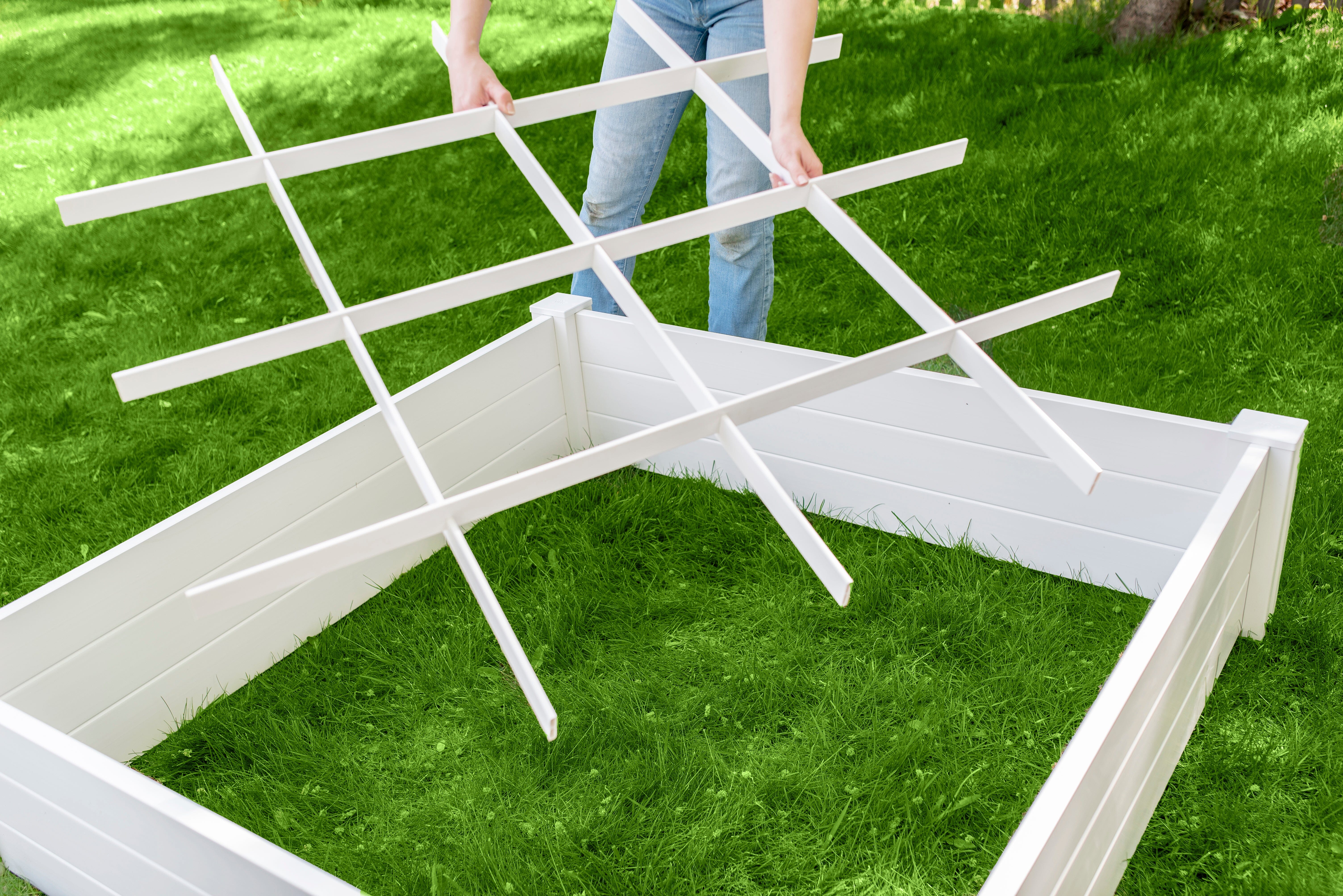 CLASSIC 4x4x11 Garden Bed with GroGrid - Image 4