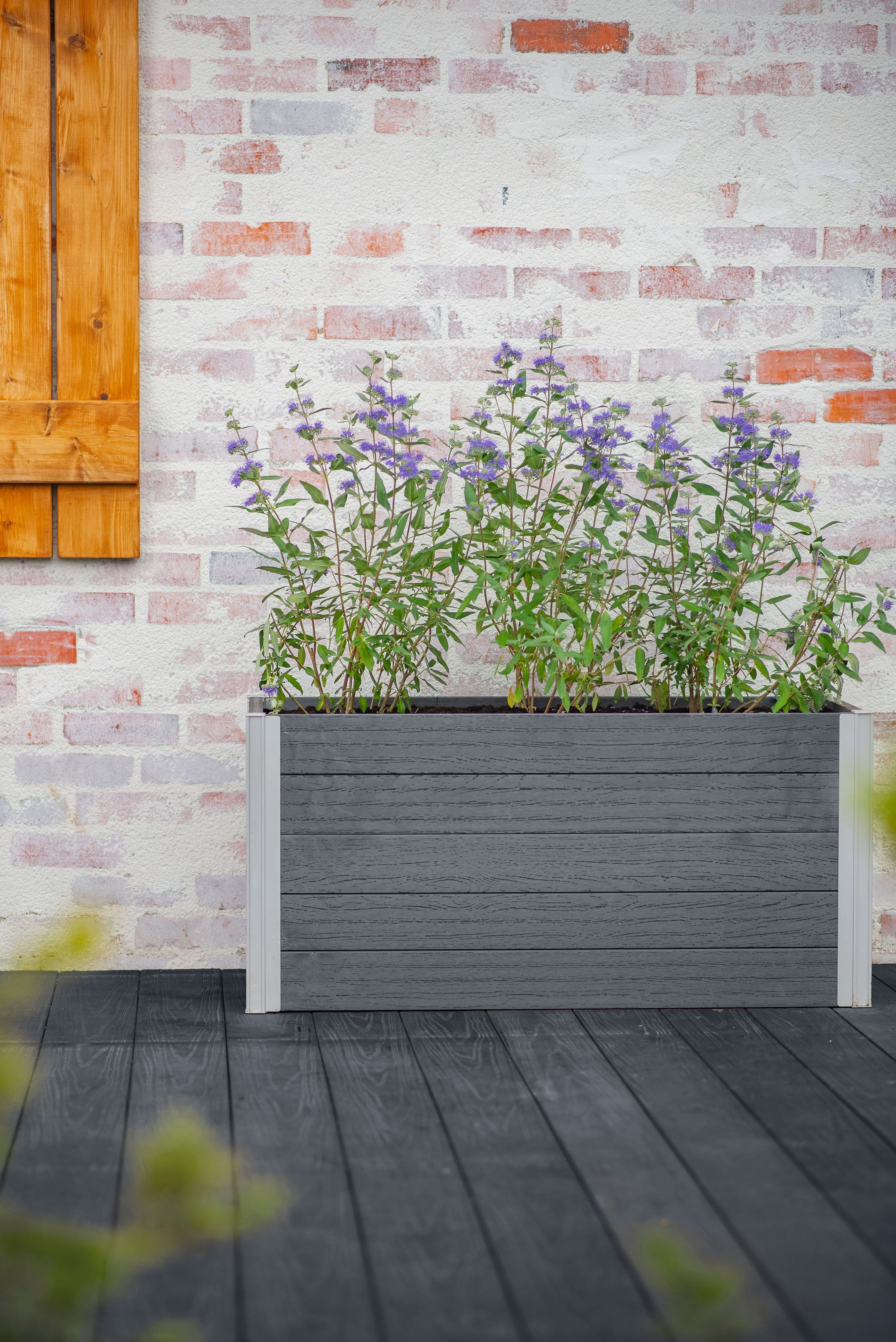 URBANA Small Parklette Planter - Image 9